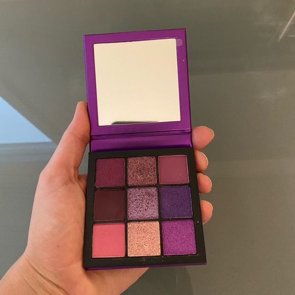 Mac and Huda Beauty Shadows - Picture 2 of 8